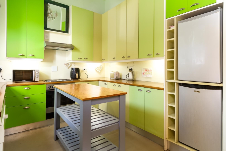 5 Bedroom Property for Sale in Gardens Western Cape